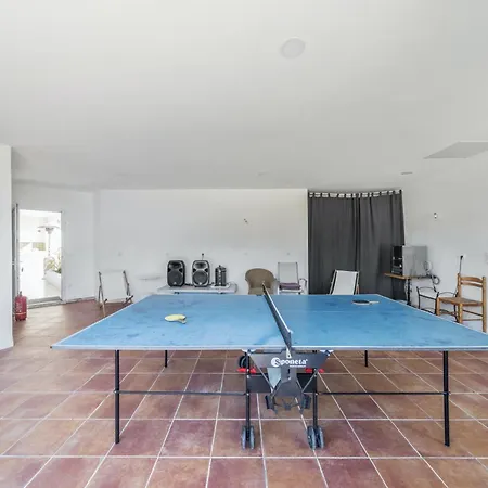 Villa Charmante à Avec Piscine Privée
