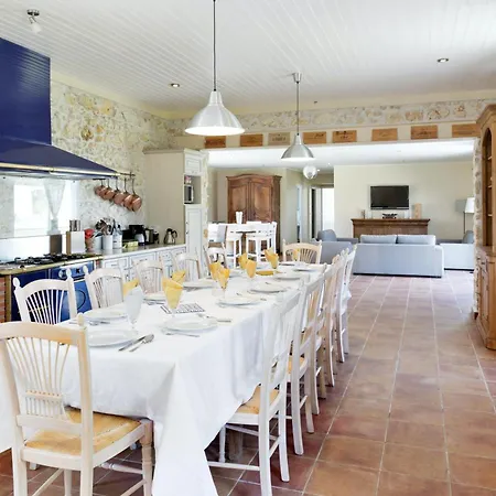 Charmante à Avec Piscine Privée Villa *